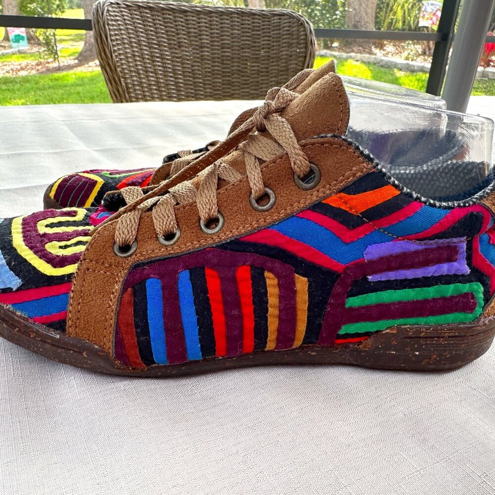 Kuna Prints Lace Up Womens size 5.5(36) Shoes